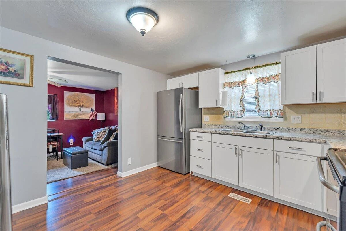 3648 Yellow Mountain RD SE - Photo 10