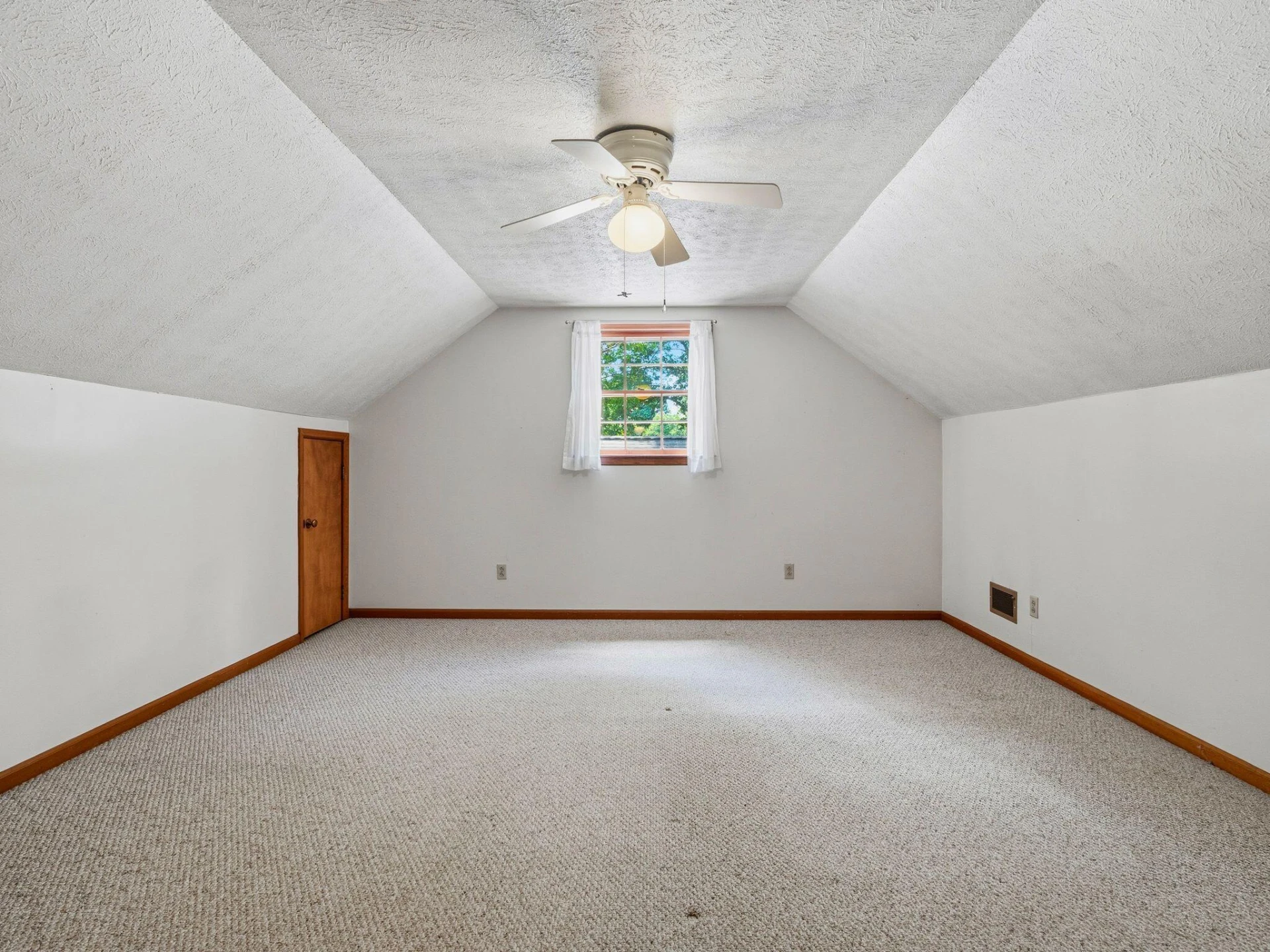 1115 Robin Ridge RD - Photo 28