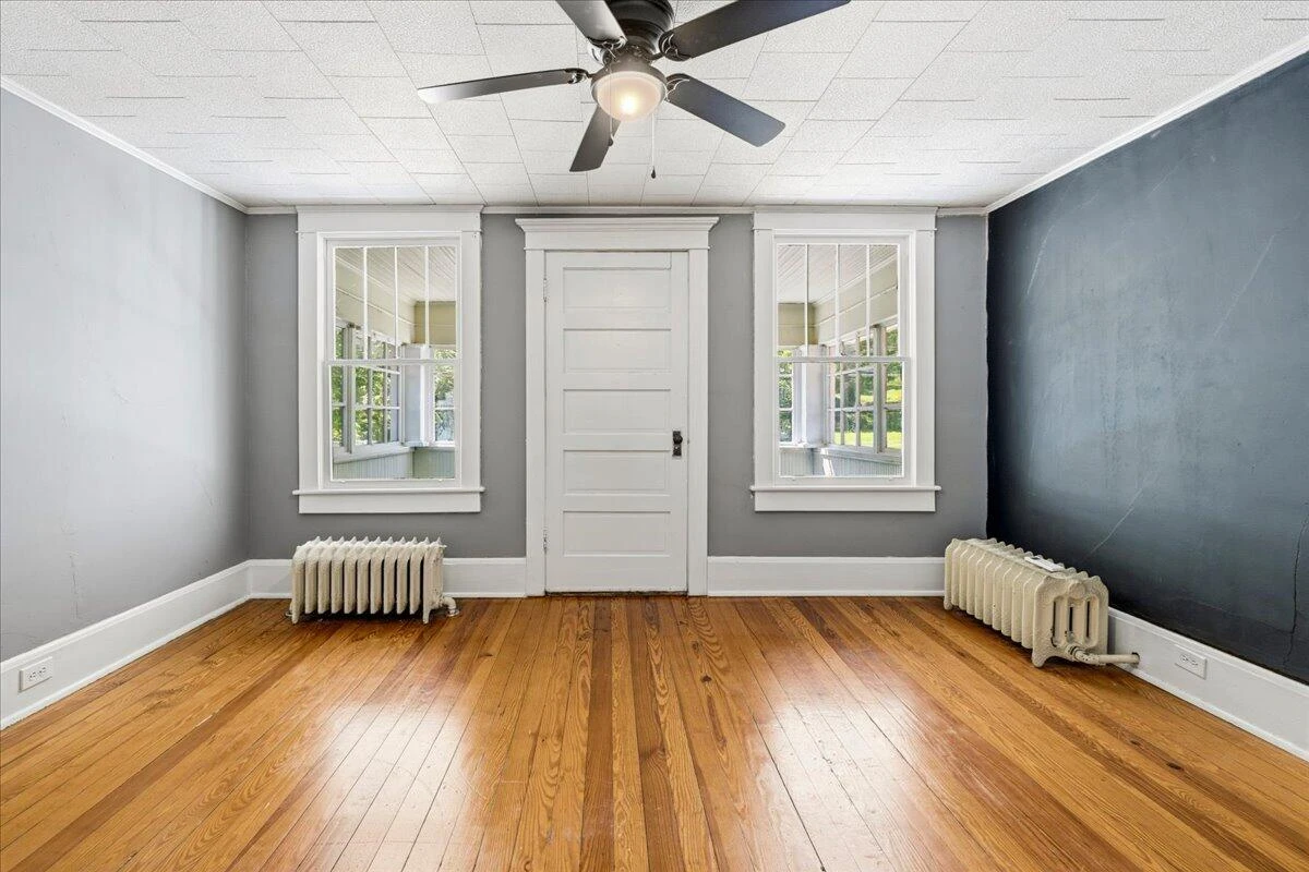 535 Boyd ST - Photo 16