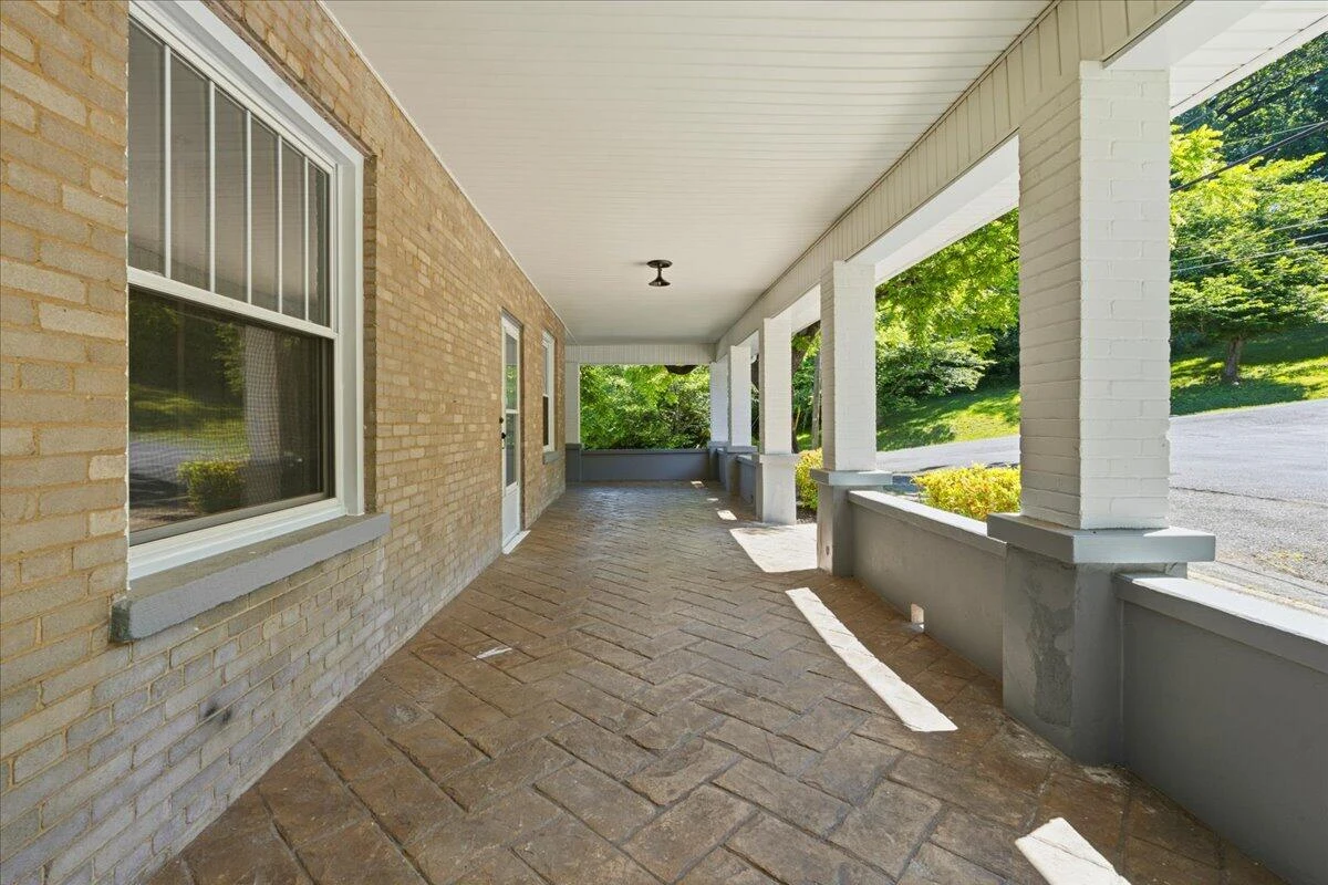 535 Boyd ST - Photo 21