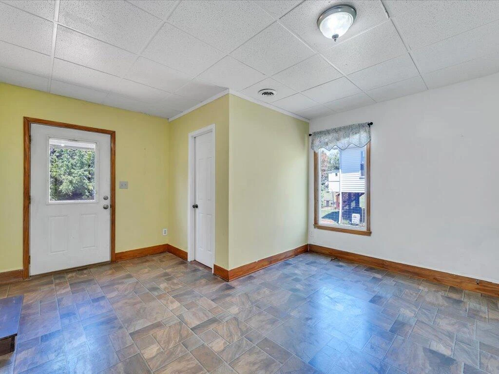 145 Alma BLVD - Photo 19