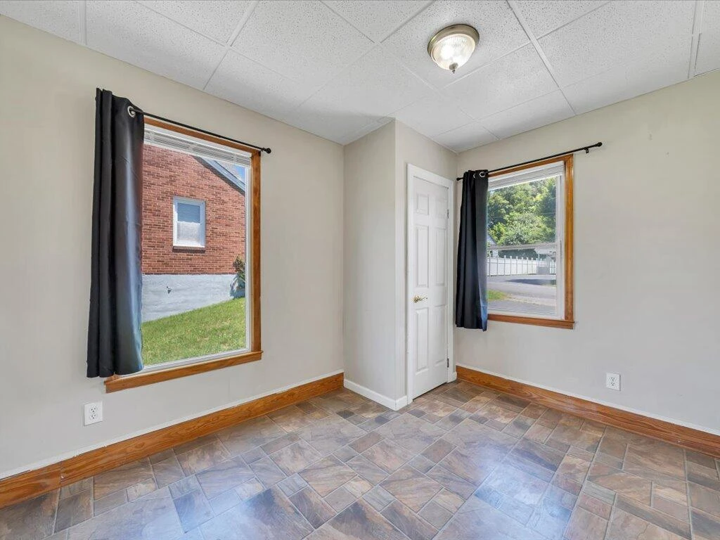 145 Alma BLVD - Photo 20