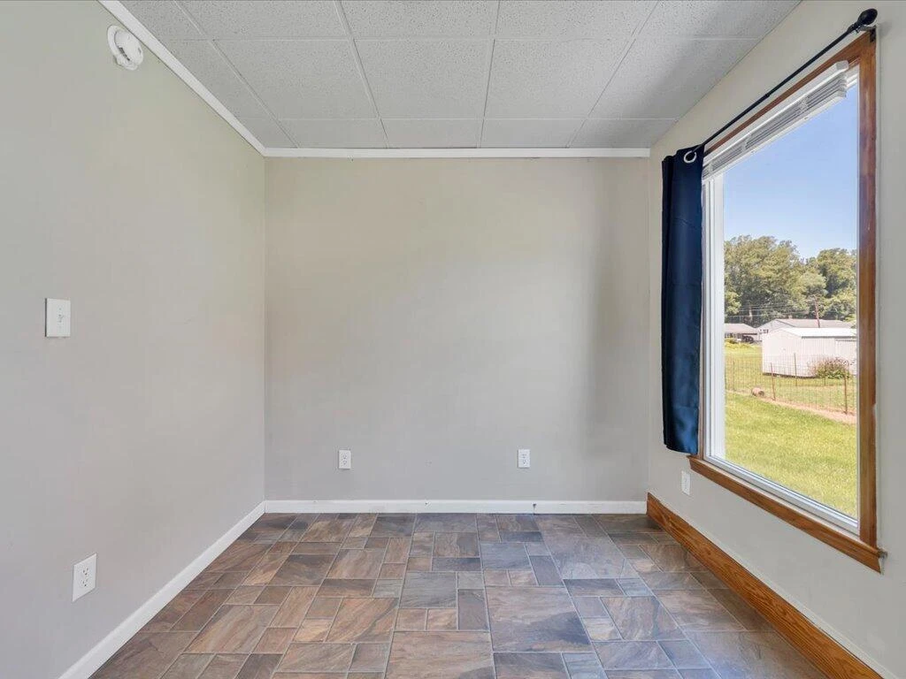 145 Alma BLVD - Photo 21