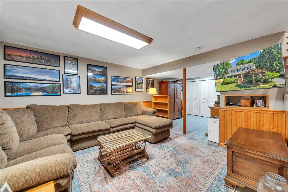 1510 Ashley DR - Photo 40