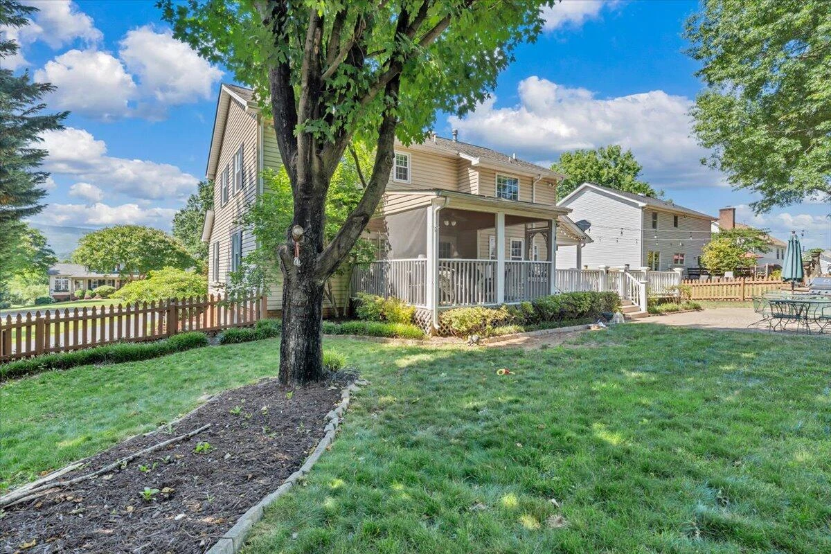 1510 Ashley DR - Photo 54