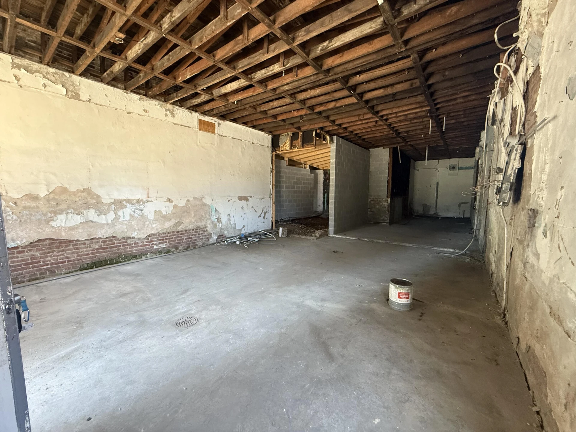 1217 Salem AVE SW - Photo 8