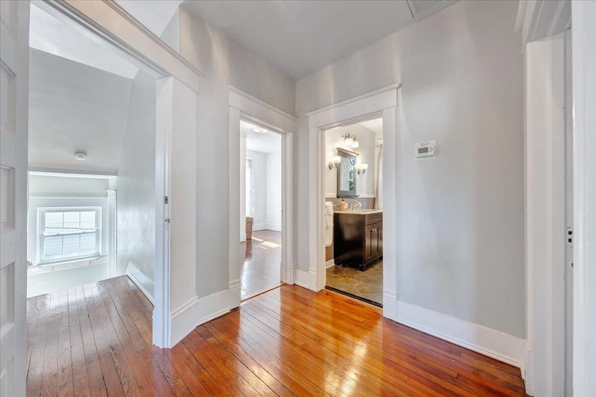 609 Allison AVE SW - Photo 24
