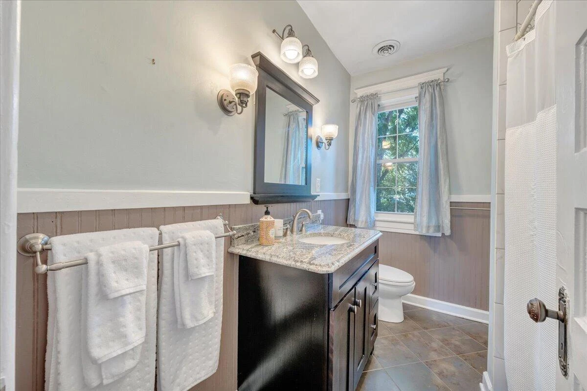 609 Allison AVE SW - Photo 29