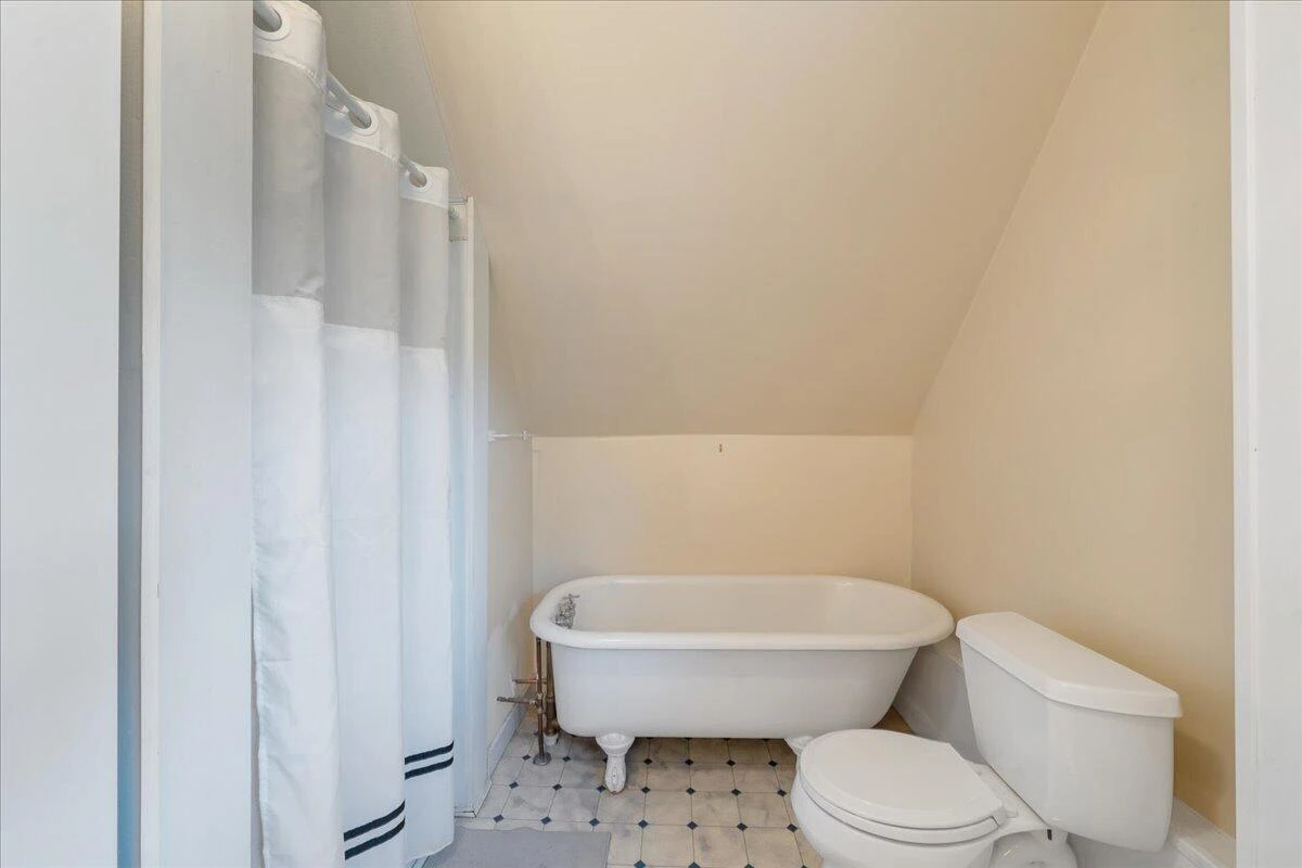 609 Allison AVE SW - Photo 36