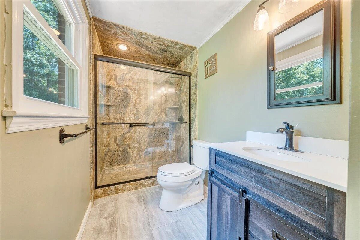 390 Rakes RD - Photo 12