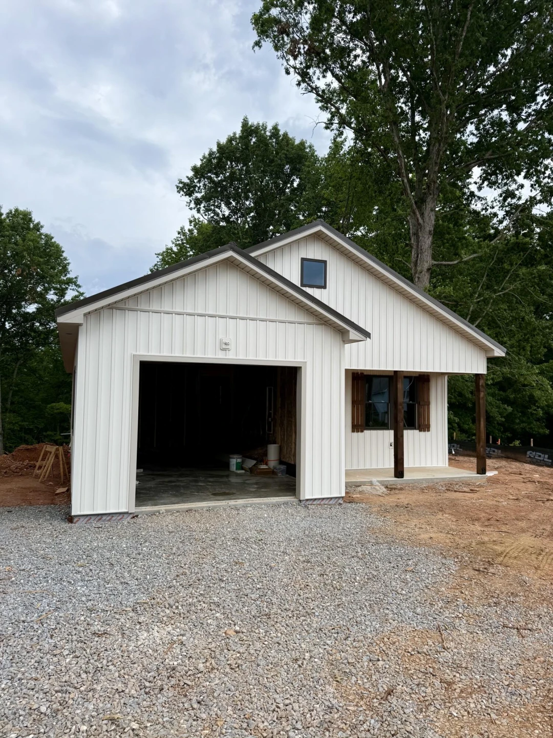 410 Darrell LN - Photo 2