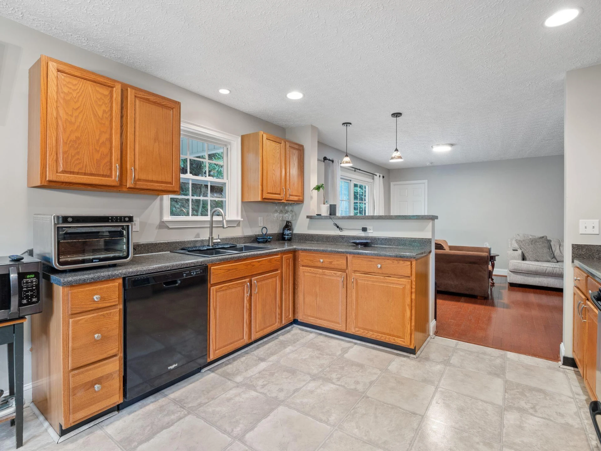 5898 Lakemont DR - Photo 18