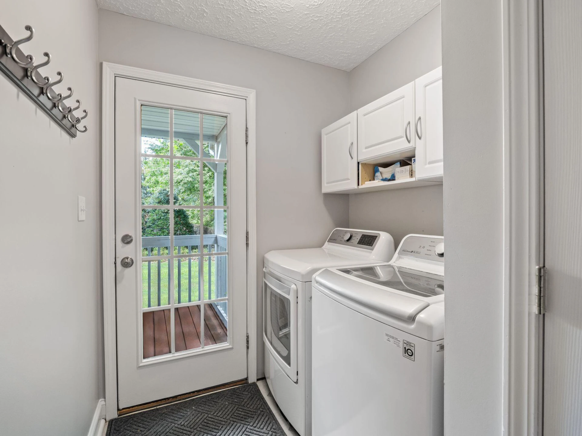 5898 Lakemont DR - Photo 51