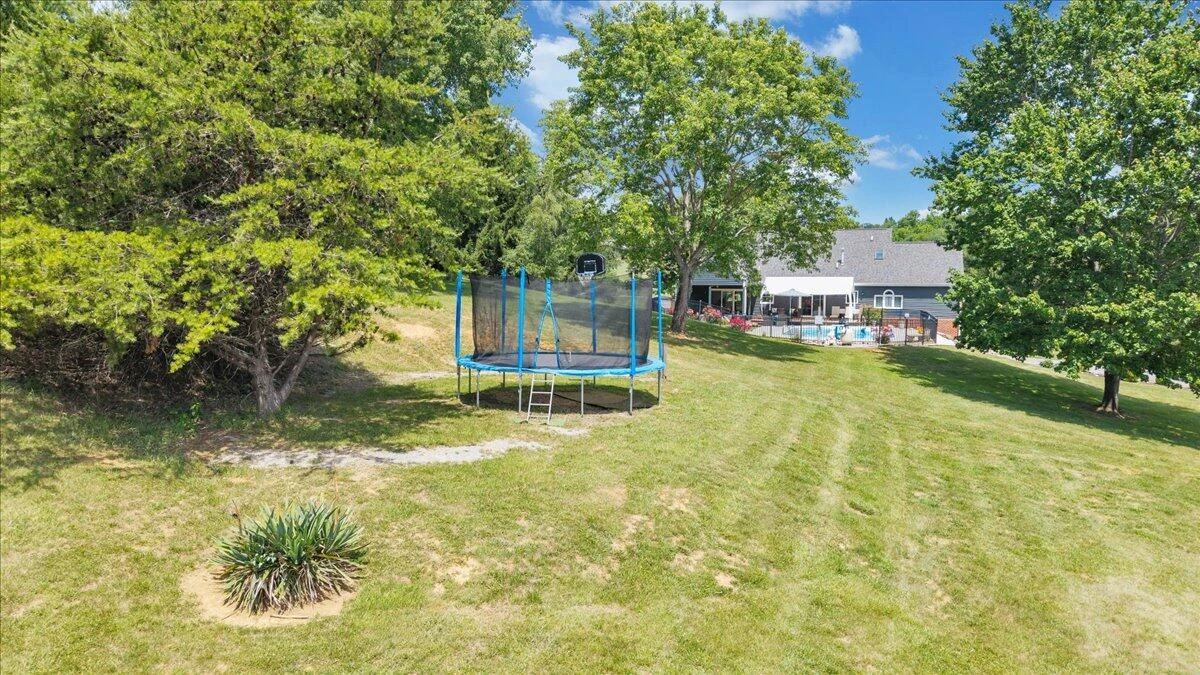 144 E Arrowhead CT - Photo 112