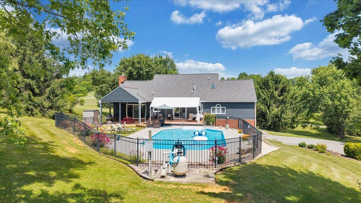 144 E Arrowhead CT - Photo 115