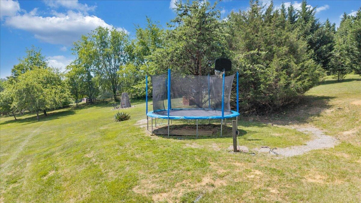 144 E Arrowhead CT - Photo 124