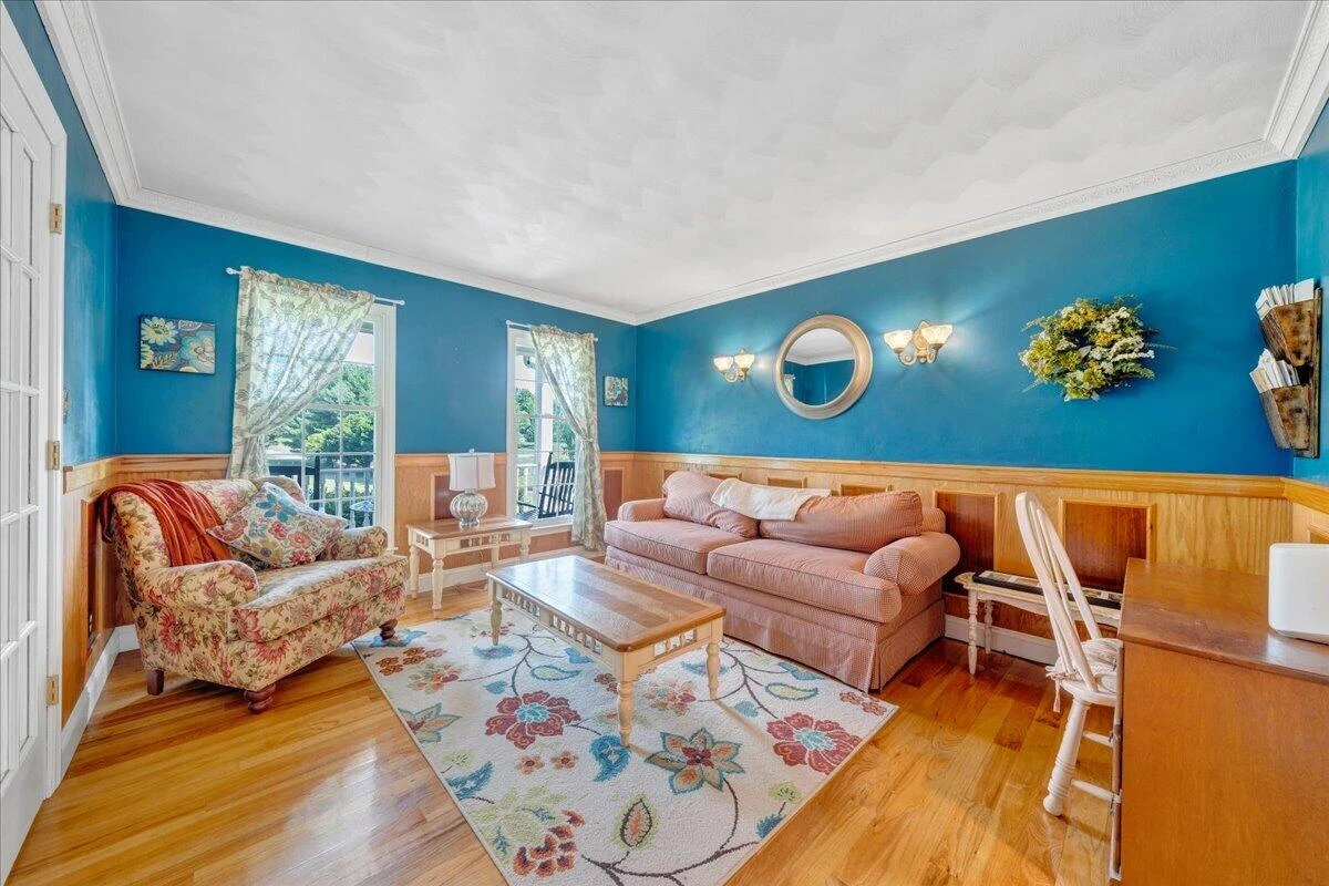 144 E Arrowhead CT - Photo 23