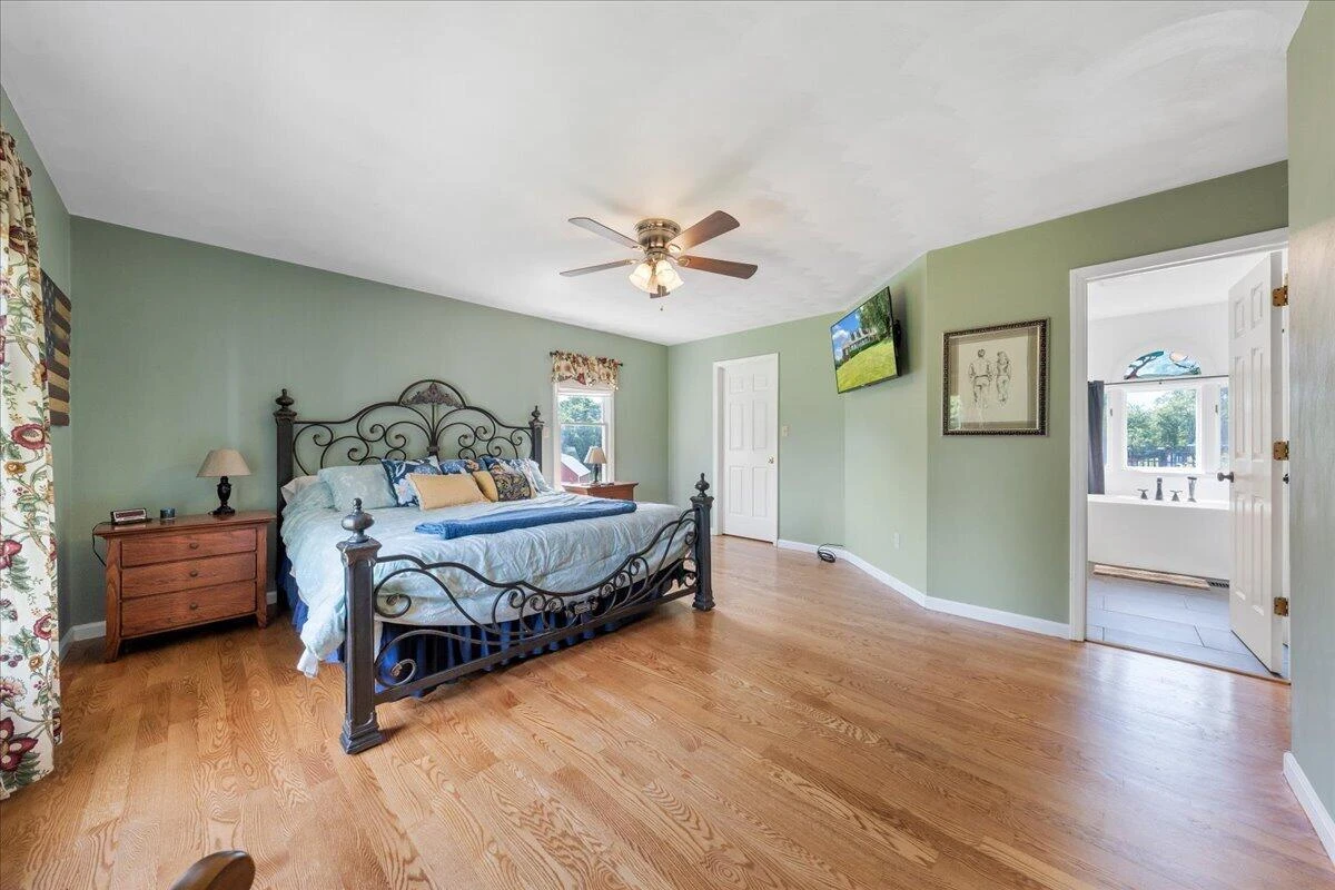 144 E Arrowhead CT - Photo 30