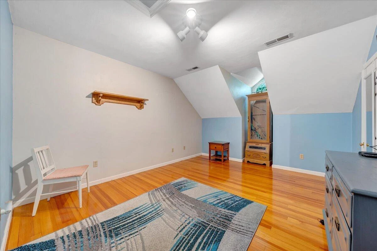 144 E Arrowhead CT - Photo 43