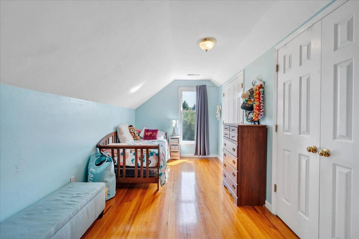 144 E Arrowhead CT - Photo 48