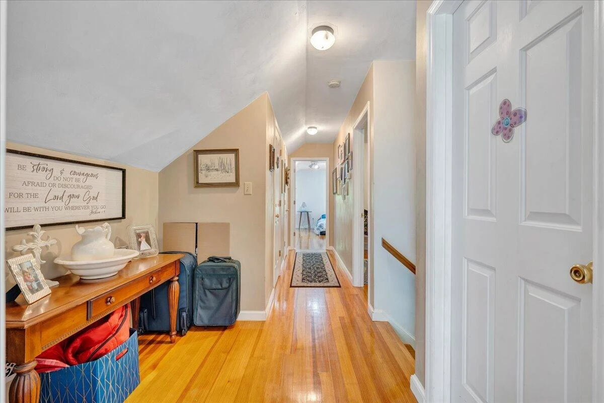 144 E Arrowhead CT - Photo 52