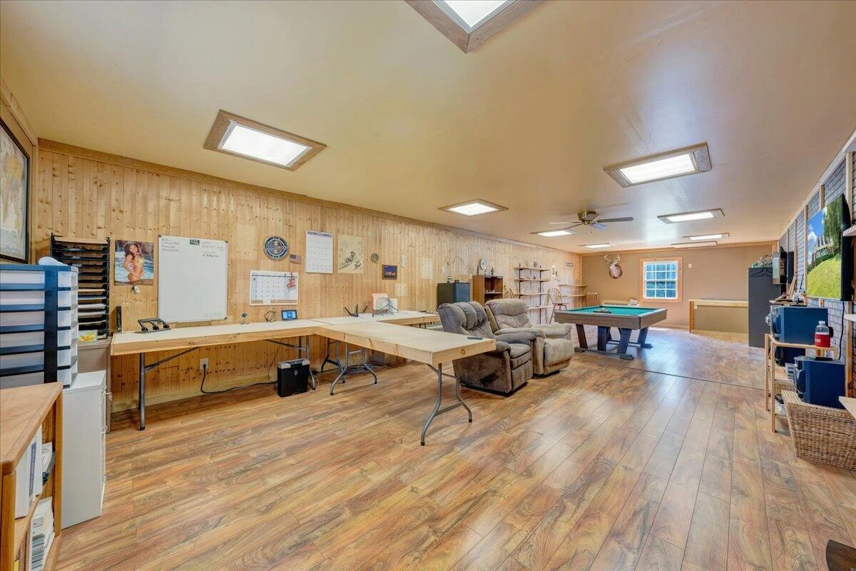 144 E Arrowhead CT - Photo 61
