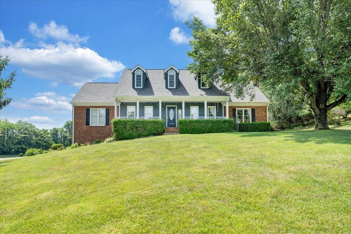 144 E Arrowhead CT - Photo 74
