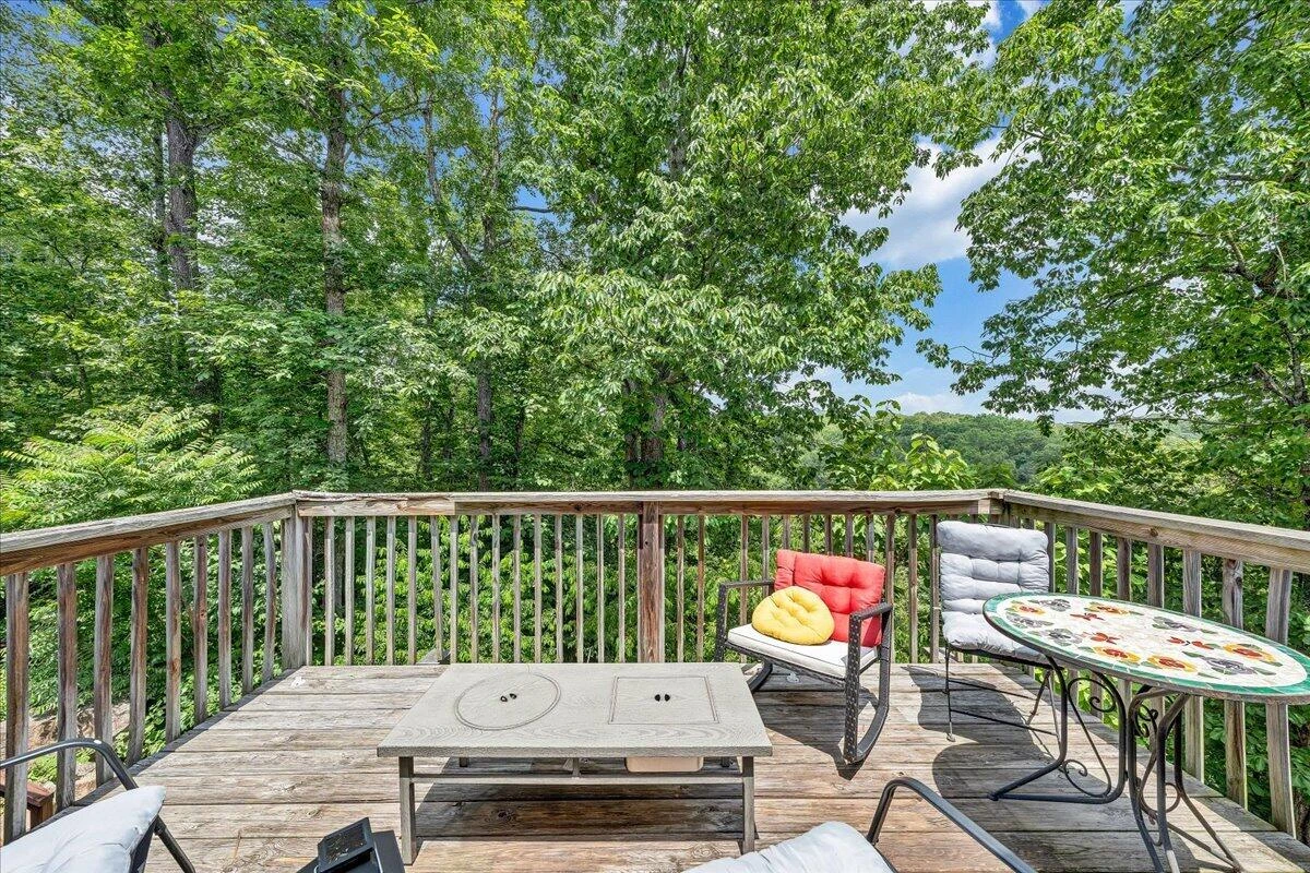 110 Chimney Sweep CT - Photo 29