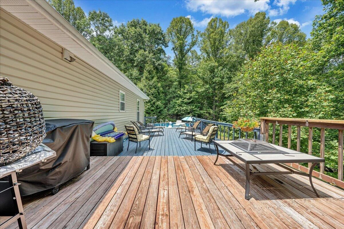 110 Chimney Sweep CT - Photo 32