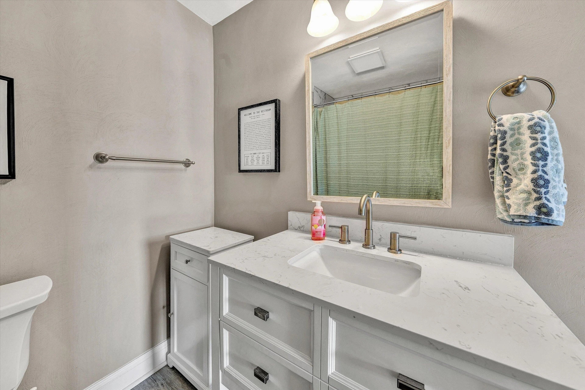 145 Amsterdam RD - Photo 17