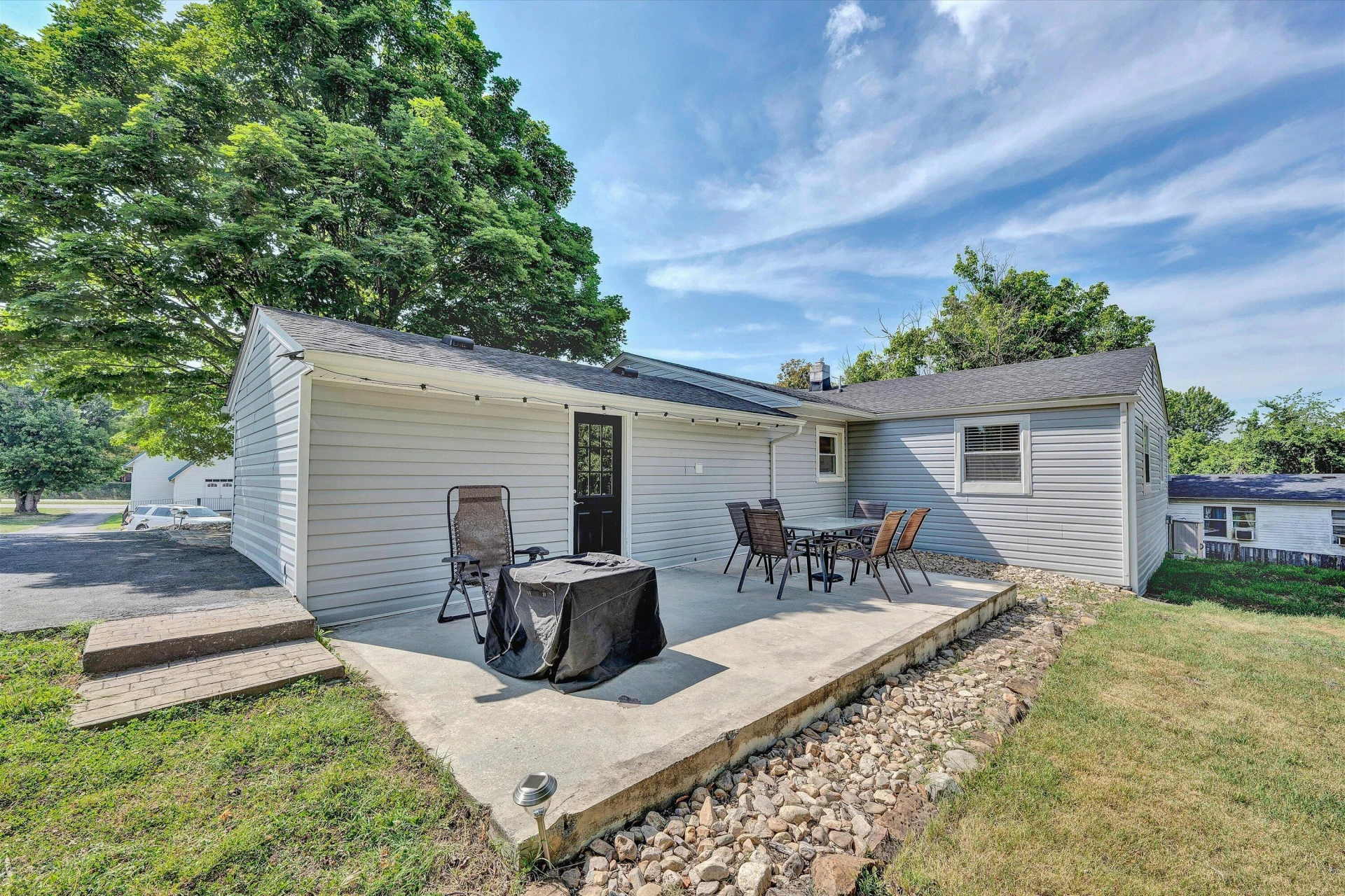 145 Amsterdam RD - Photo 26