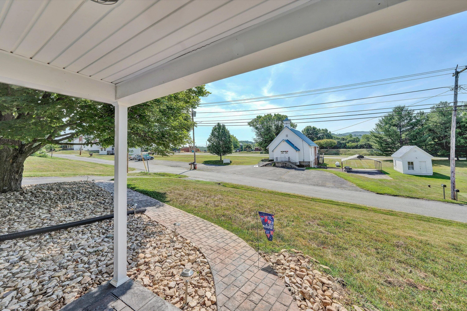 145 Amsterdam RD - Photo 6