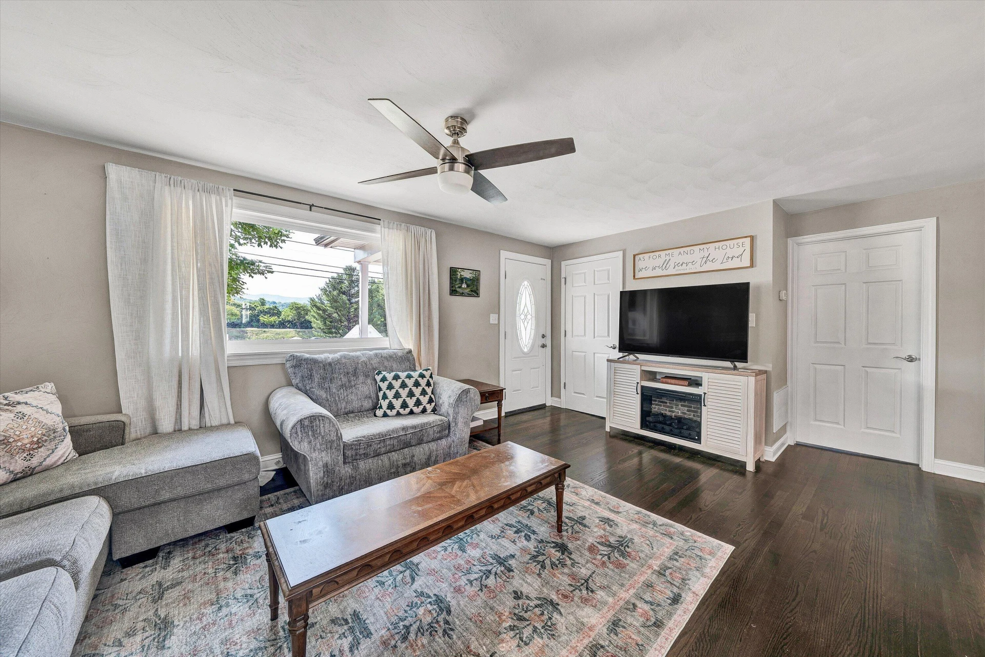 145 Amsterdam RD - Photo 9