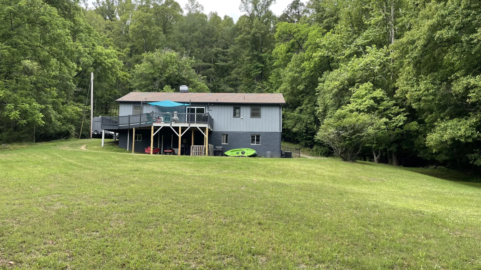 6200 Goodview RD - Photo 5