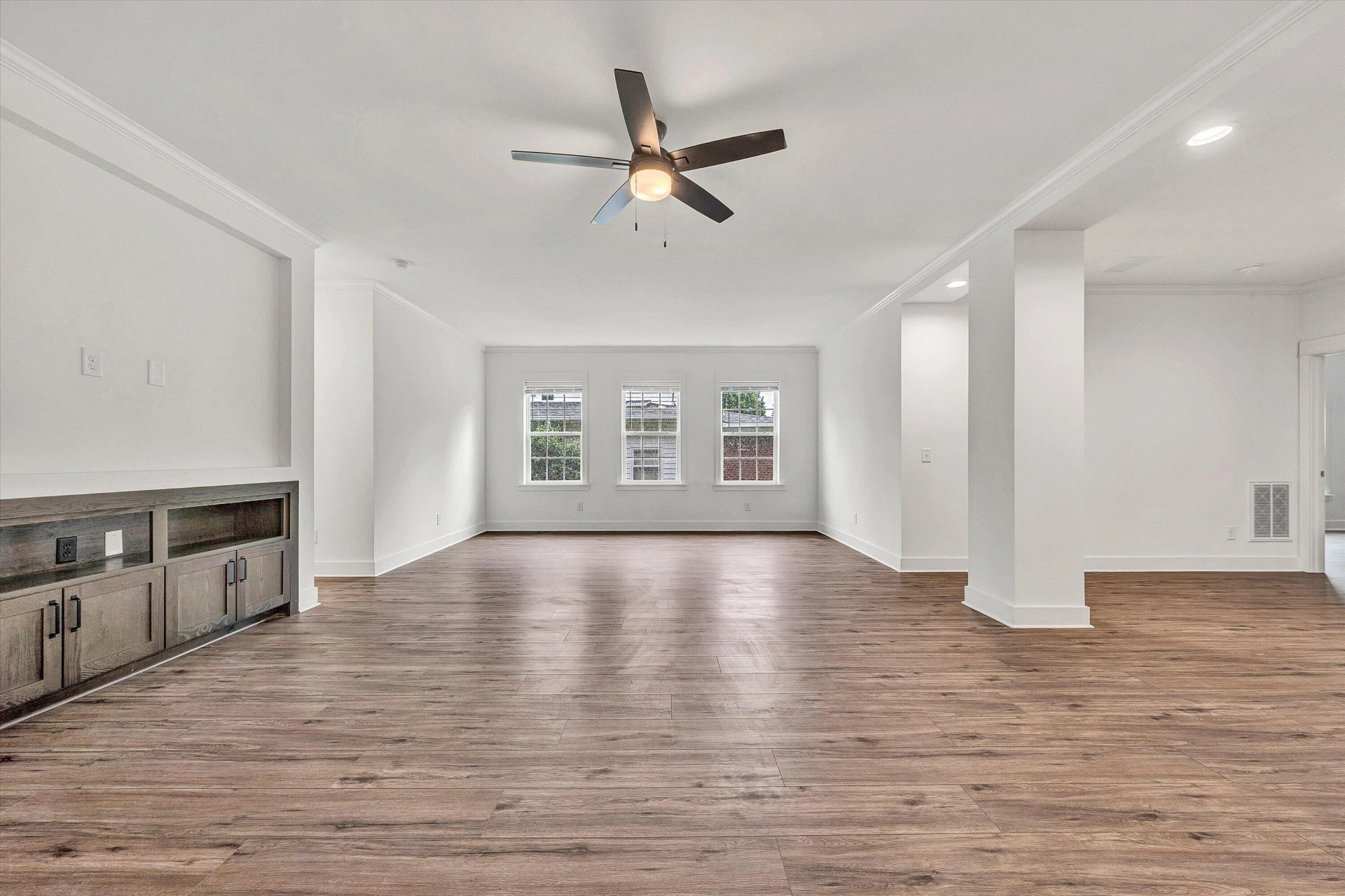2717 Huntington BLVD NW - Photo 14