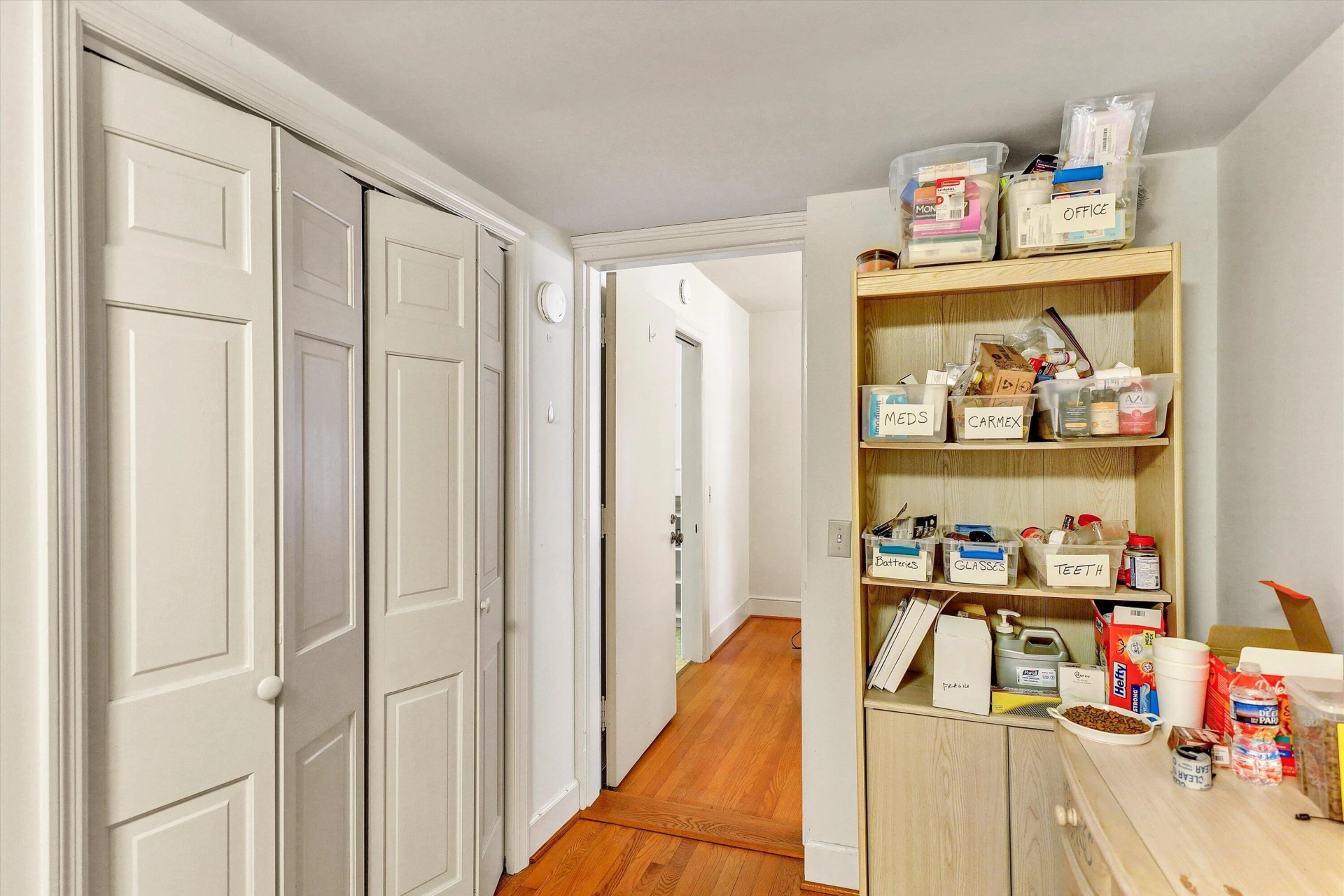 225 HILLCREST DR - Photo 23