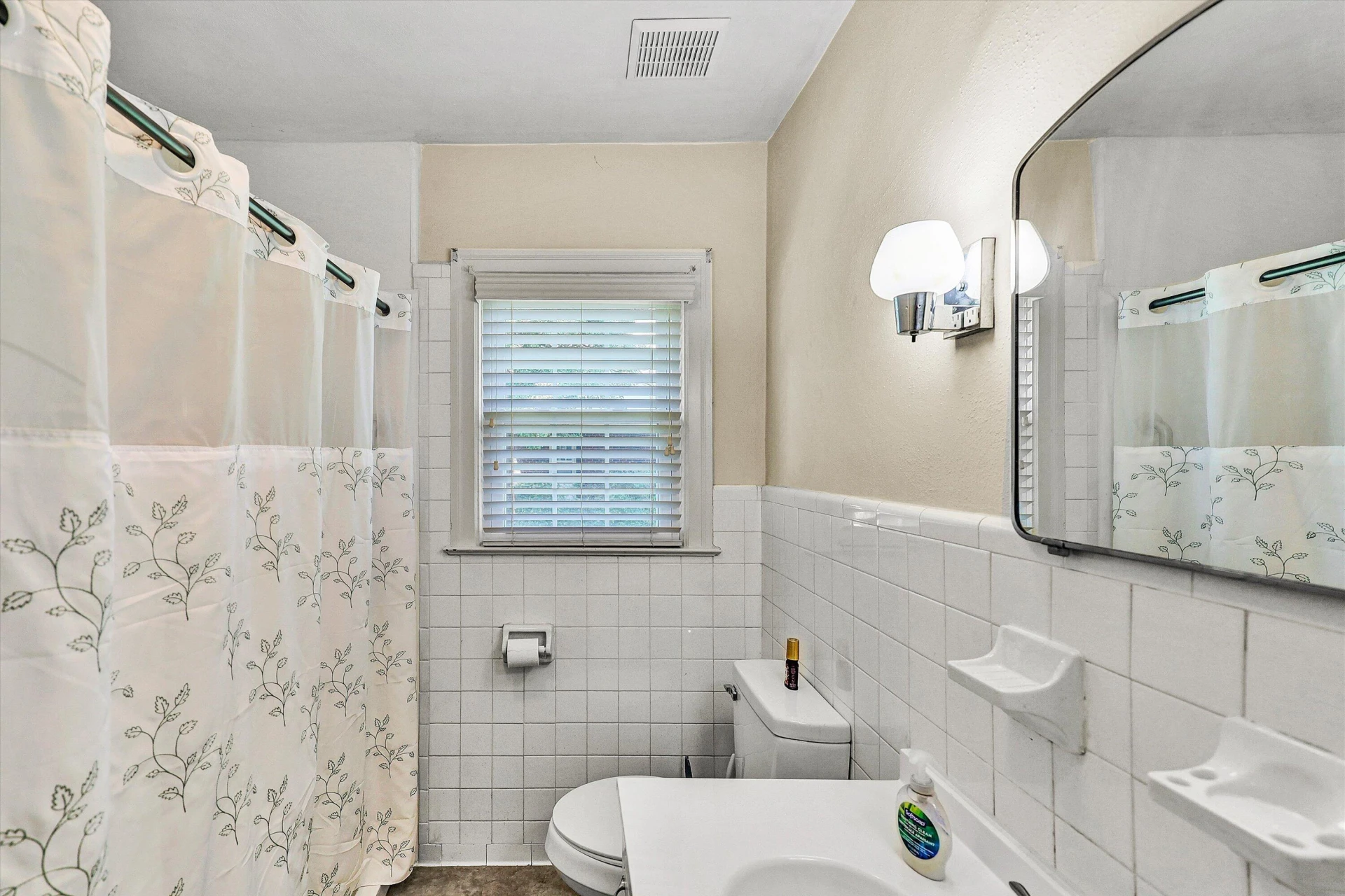 225 HILLCREST DR - Photo 29