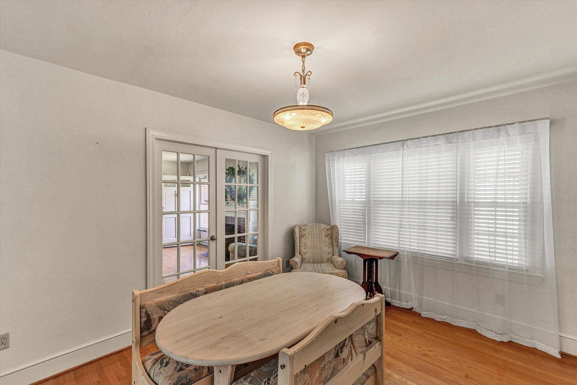 225 HILLCREST DR - Photo 9