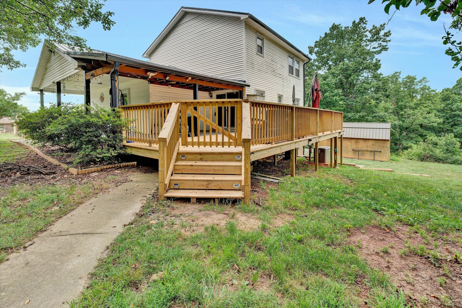 281 Cherokee Hills RD - Photo 3