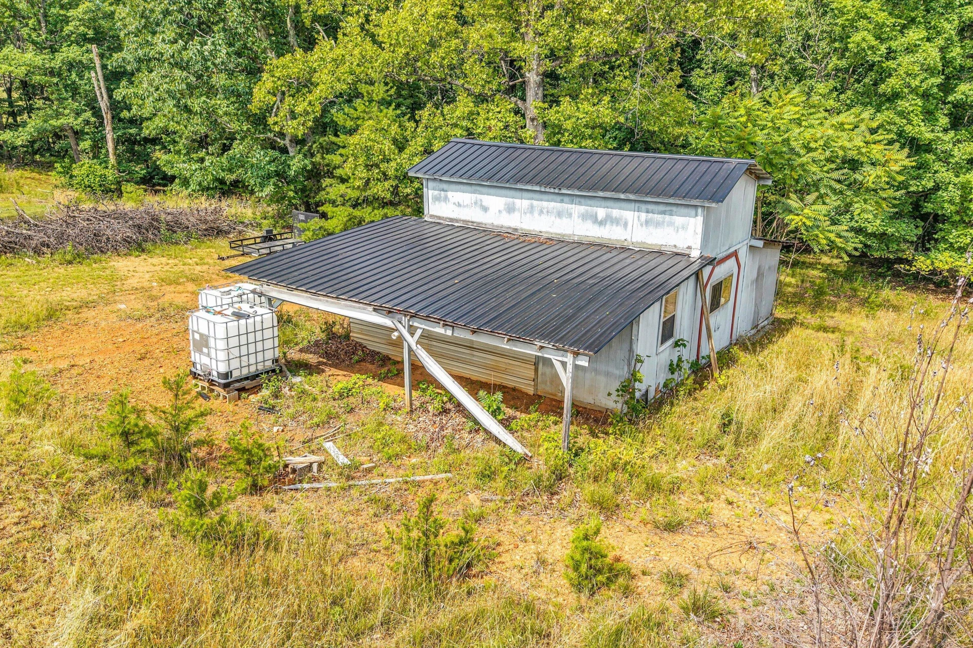 281 Cherokee Hills RD - Photo 36