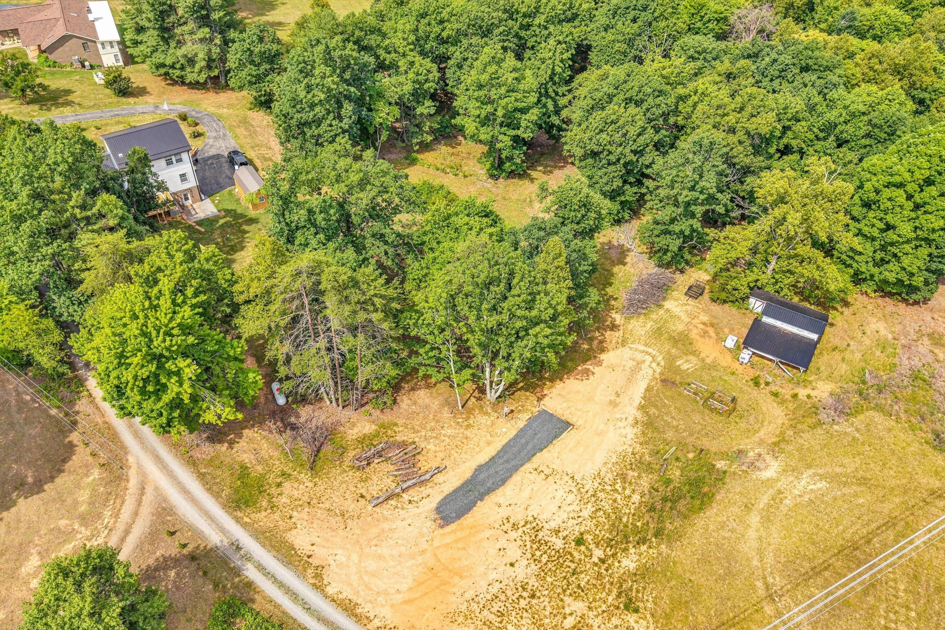 281 Cherokee Hills RD - Photo 38
