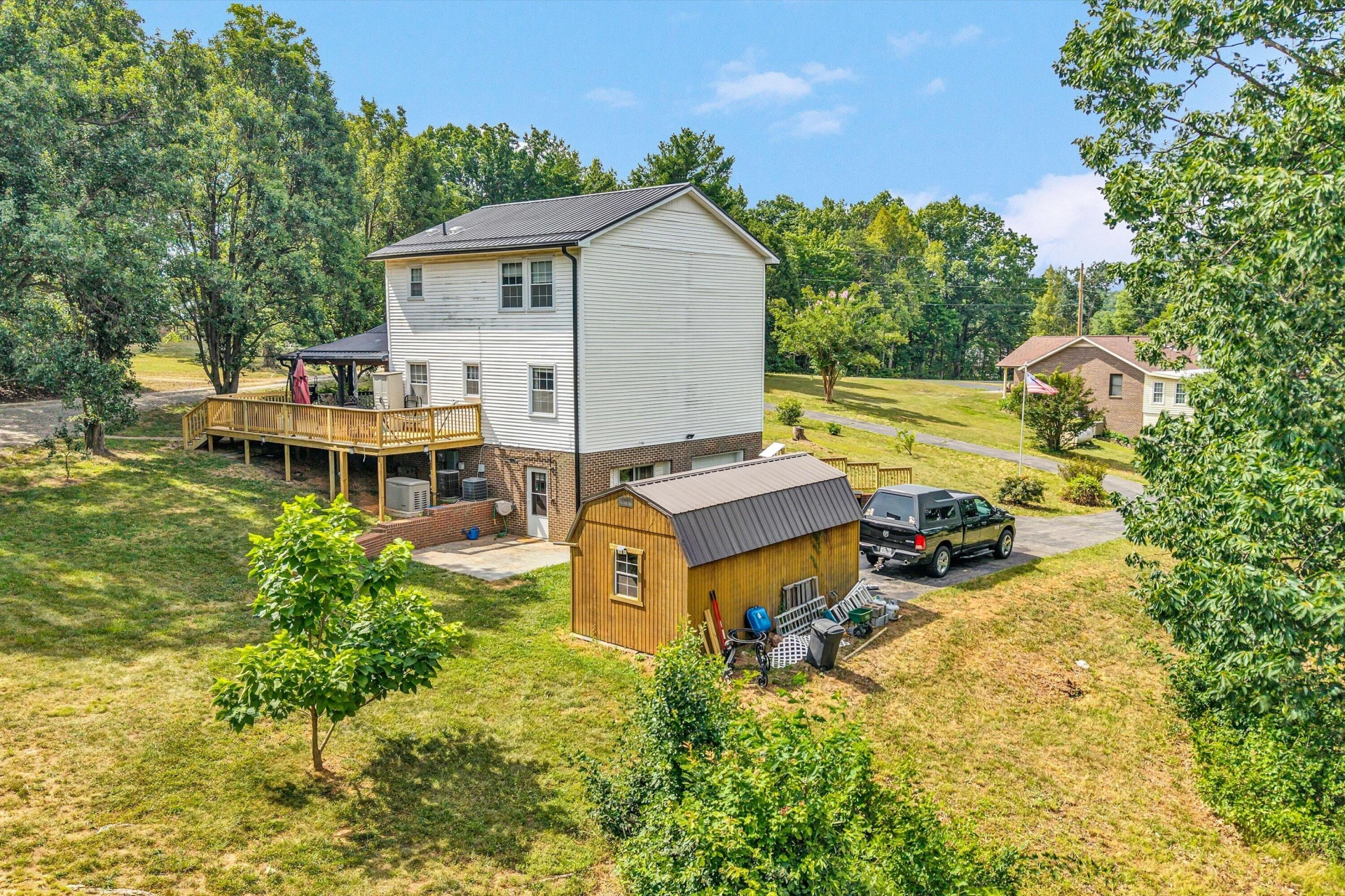 281 Cherokee Hills RD - Photo 44