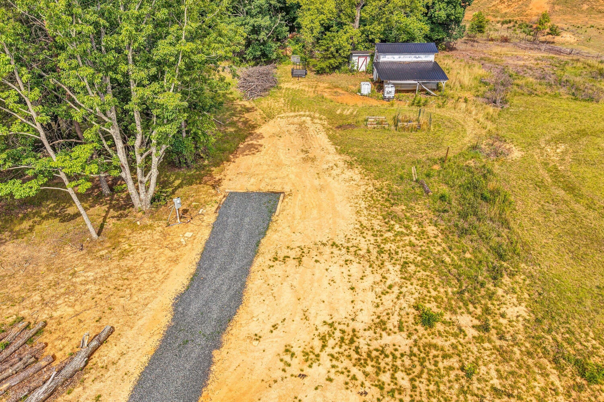 281 Cherokee Hills RD - Photo 59
