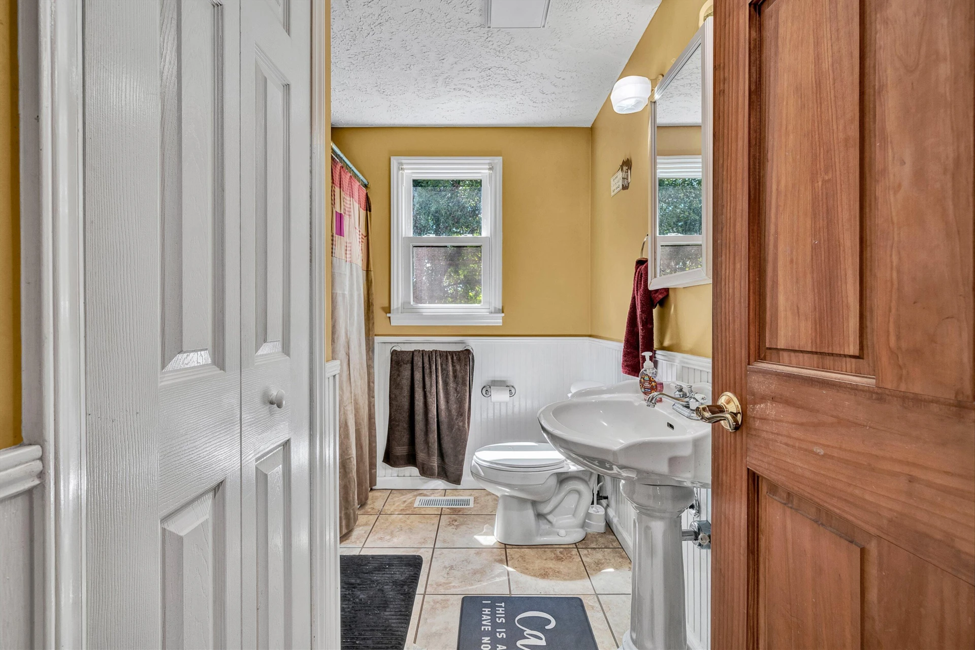 335 DAYTONA DR - Photo 19