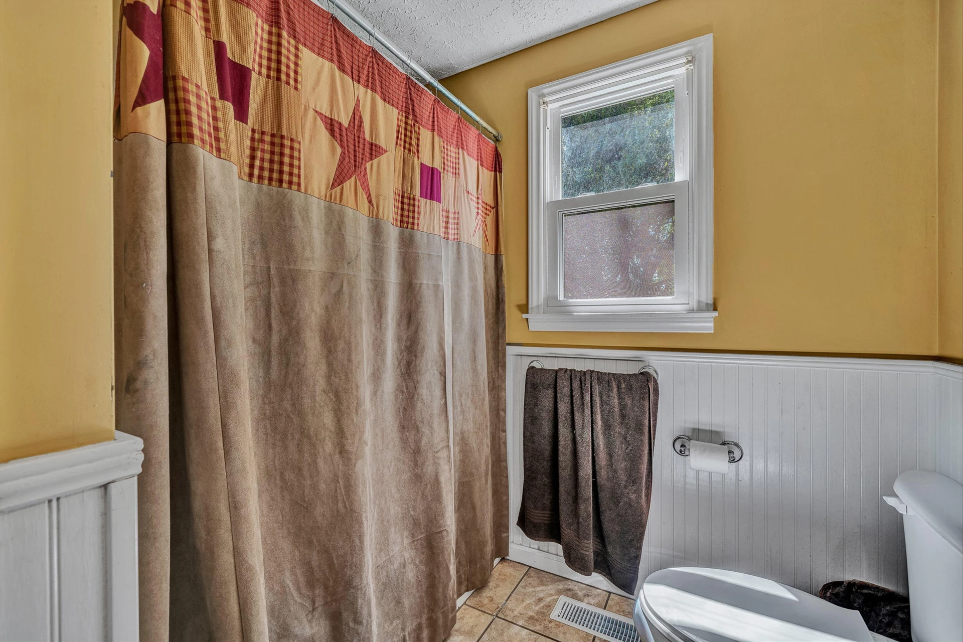 335 DAYTONA DR - Photo 20