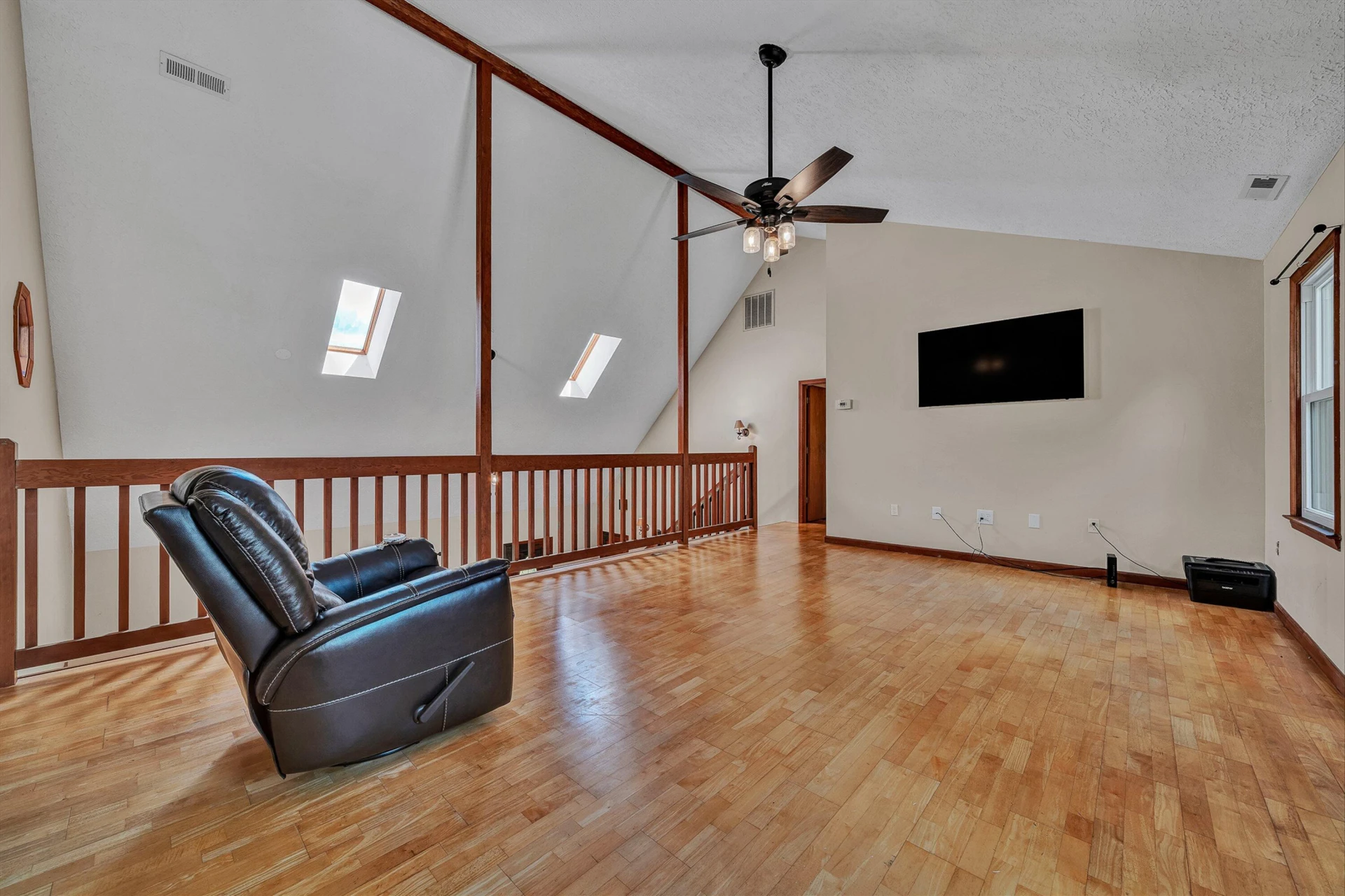 335 DAYTONA DR - Photo 23