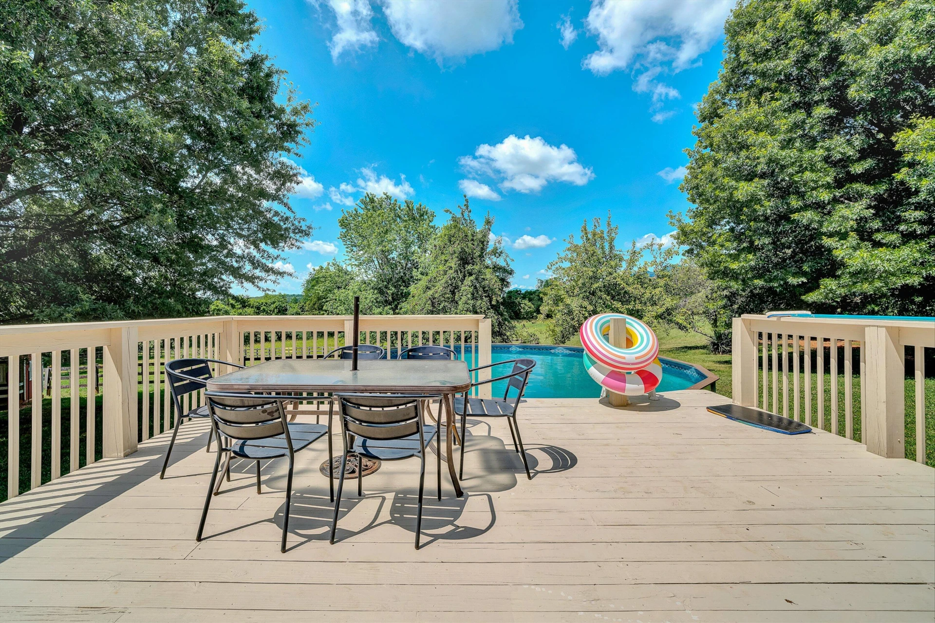 335 DAYTONA DR - Photo 44