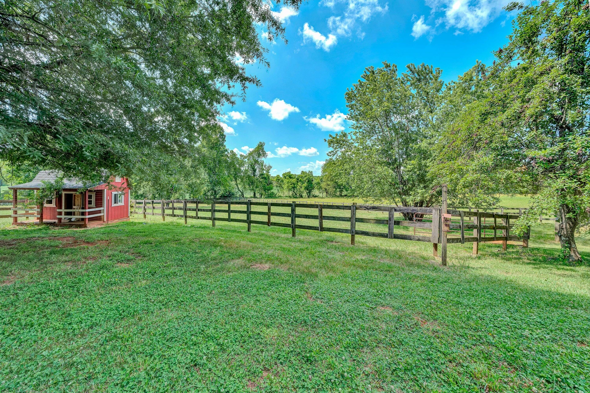 335 DAYTONA DR - Photo 48