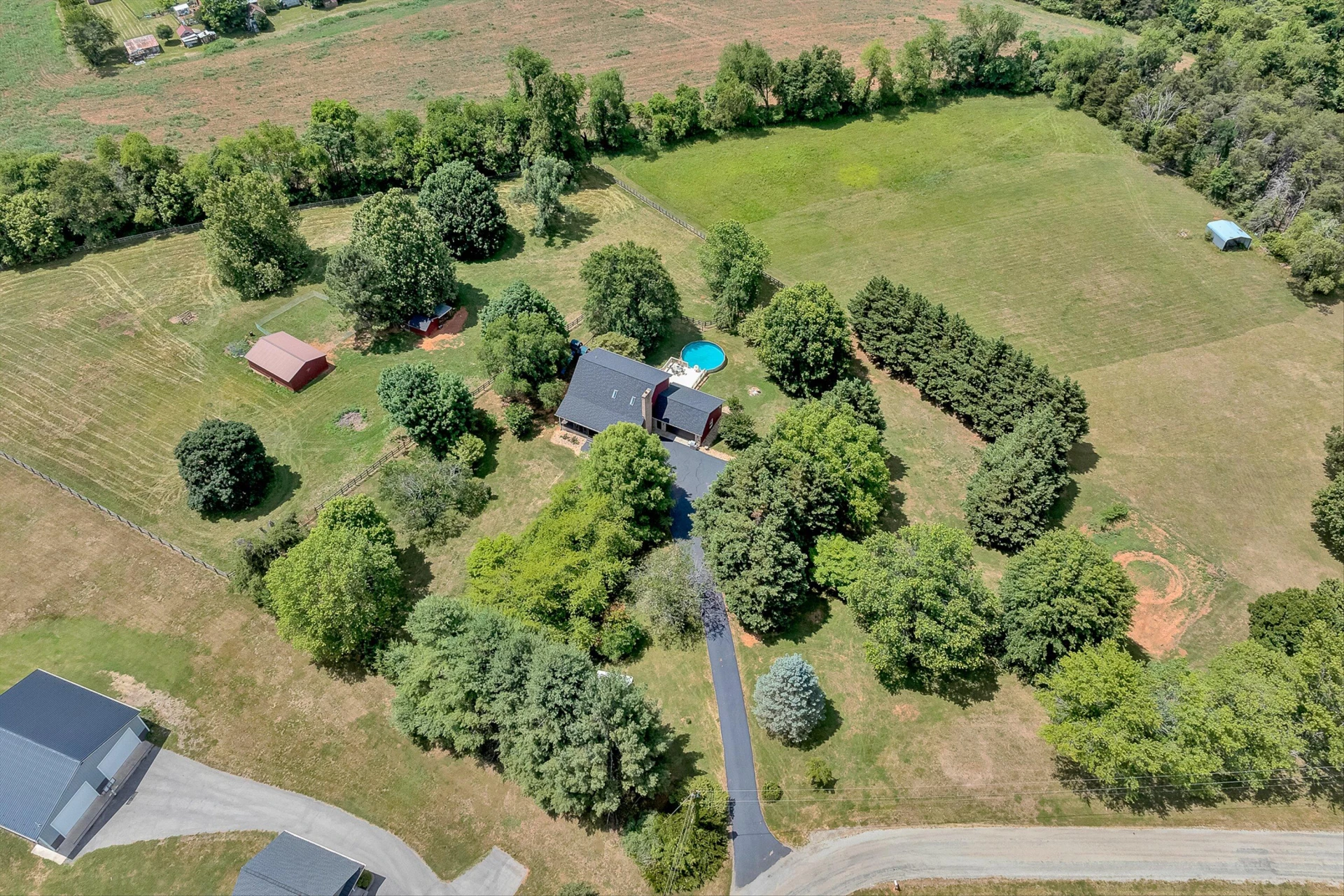 335 DAYTONA DR - Photo 54