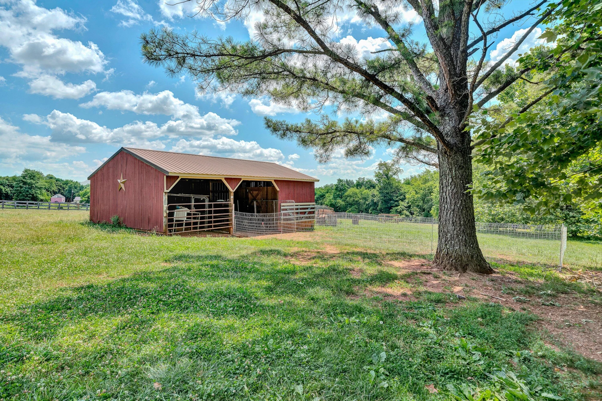 335 DAYTONA DR - Photo 7